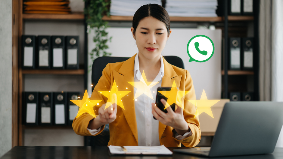 Empresaria que logra fidelizar clientes por WhatsApp Business